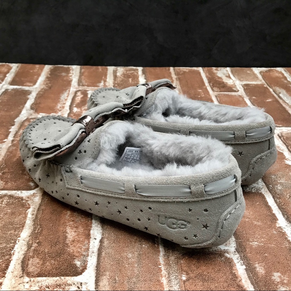 UGG Dakota Stargirl Grey Moccasins Slippers - Picture 2 of 8